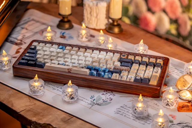 Sealed Garden Keycap Set Photo 2
