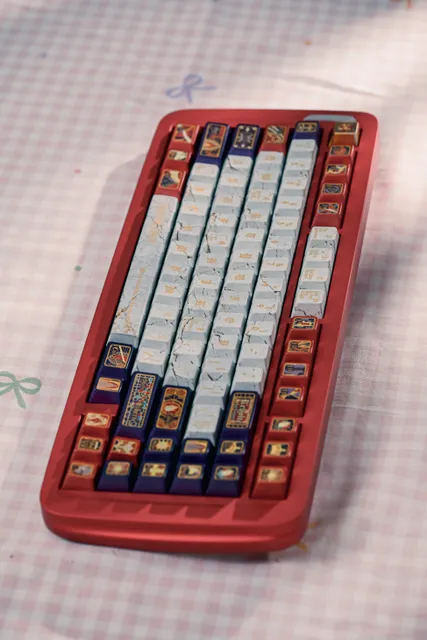Notre-Dame Archive Keycap Set Photo 37