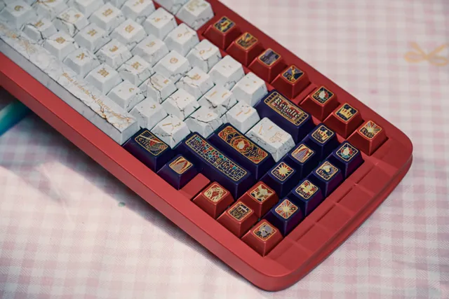 Notre-Dame Archive Keycap Set Photo 42
