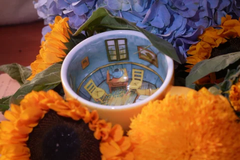 Van Gogh Bedroom Mug Product photograph 10